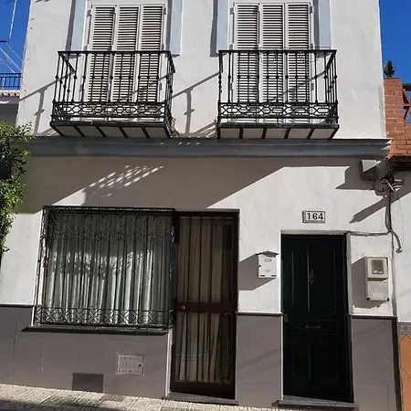 Bonita Casa En El Centro De Nerja